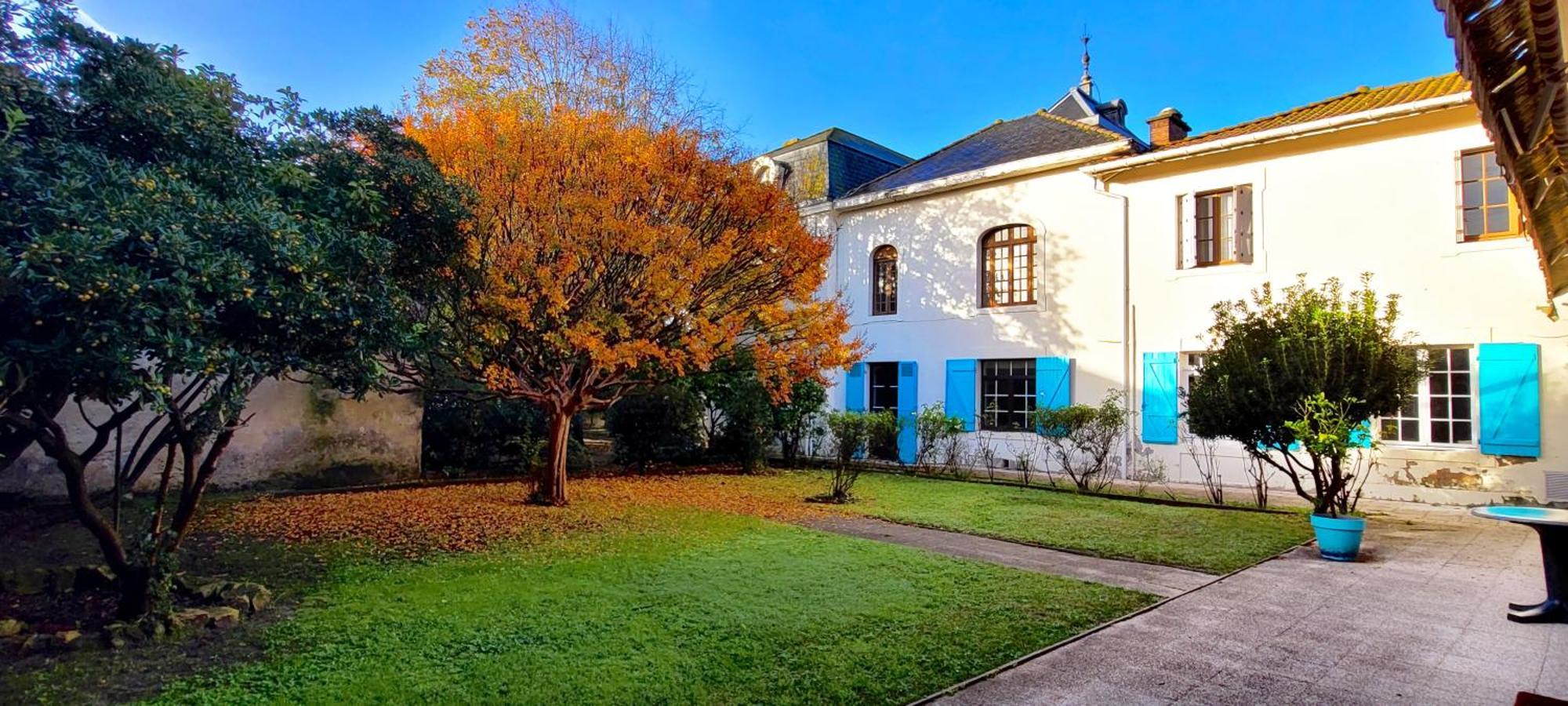 Maison Notre Dame Des Apotres カップブルトン エクステリア 写真